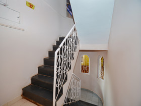 Angelina Guesthouse by OYO Rooms
