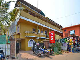 Angelina Guesthouse by OYO Rooms