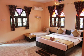 Baga Fantacia Beach Inn