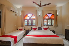 Baga Fantacia Beach Inn