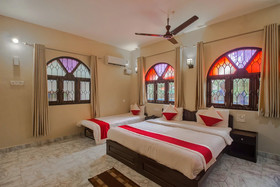 Baga Fantacia Beach Inn