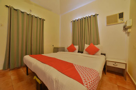 Reddy's Hotel by OYO Rooms