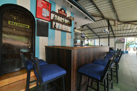 Reddy's Hotel by OYO Rooms