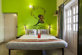 Renton Manor By OYO Rooms