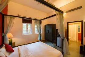 Waters Boutique Hotel