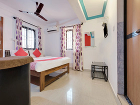 Waves 18 By OYO Rooms