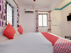Waves 18 By OYO Rooms