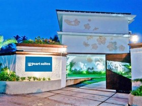 White Pearl Suites