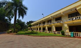 Bambolim Beach Resort