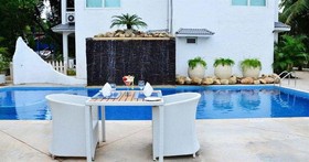 Zone Connect By The Park Calangute