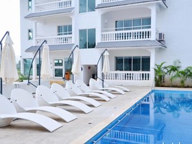 Zone Connect By The Park Calangute