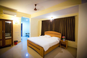 Candolim Grande