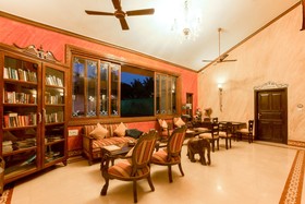 Casa Severina