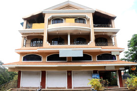 Hotel Picnic Plaza
