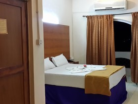 Maizons Lakeview Resort