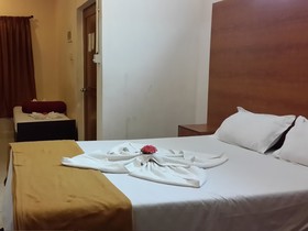 Maizons Lakeview Resort