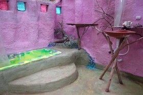 Saraya Art Cafe Bed and Breakfast