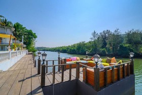 Stone Wood River Front