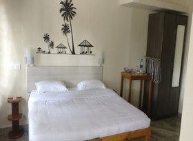 Anroute Stays129- Vasvaddo Beach