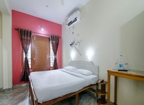 Anroute Stays129- Vasvaddo Beach