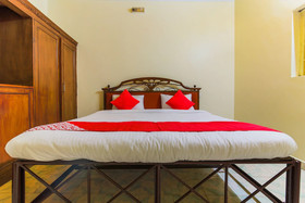 Furtados Beach House by OYO Rooms