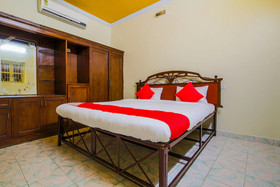 Furtados Beach House by OYO Rooms