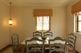 Golden Sands Apartments