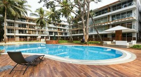 Aarju Luxurious Wave