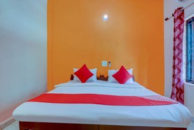 Alfa Guest House by OYO Rooms