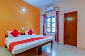 Alfa Guest House by OYO Rooms