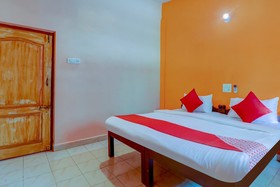 Alfa Guest House by OYO Rooms