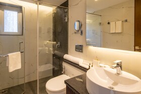Artistry Suites