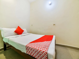 Bharat Guest House by OYO Rooms