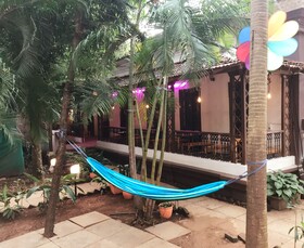 Cohostel