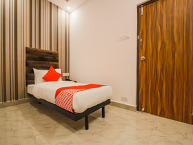 Colleins Holiday Homes By OYO Rooms
