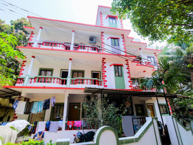 Crystal Holiday Homes by OYO Rooms