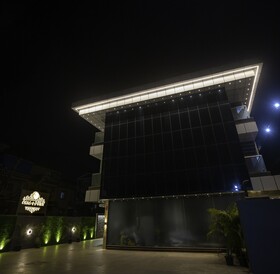 Divan Clarks Inn Goa
