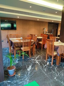 Divan Clarks Inn Goa