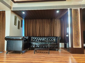 Divan Clarks Inn Goa