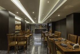 Divan Clarks Inn Goa