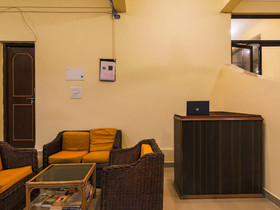 Dom's Cafe