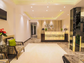 Edition O 30034 Flora Residency