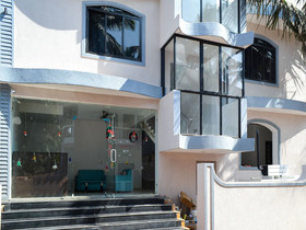 Elvin De Mar by OYO Rooms
