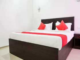 Elvin De Mar by OYO Rooms