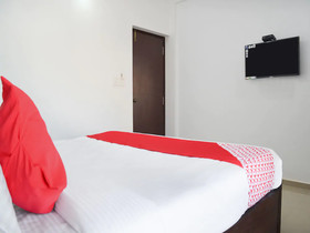 Elvin De Mar by OYO Rooms