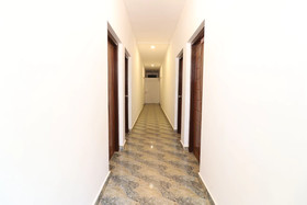 OYO 85106 Hotel Elvin,s Place