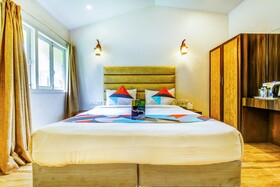 FabExpress Calangute Beach Resort