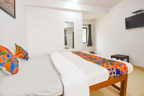 Fabexpress Neelratna