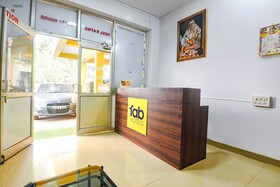 Fabexpress Neelratna