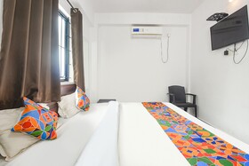 Fabexpress Neelratna